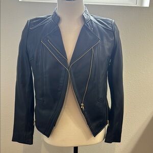 Black Leather Moto Jacket with Notched Lapel and Fitted Silhouette